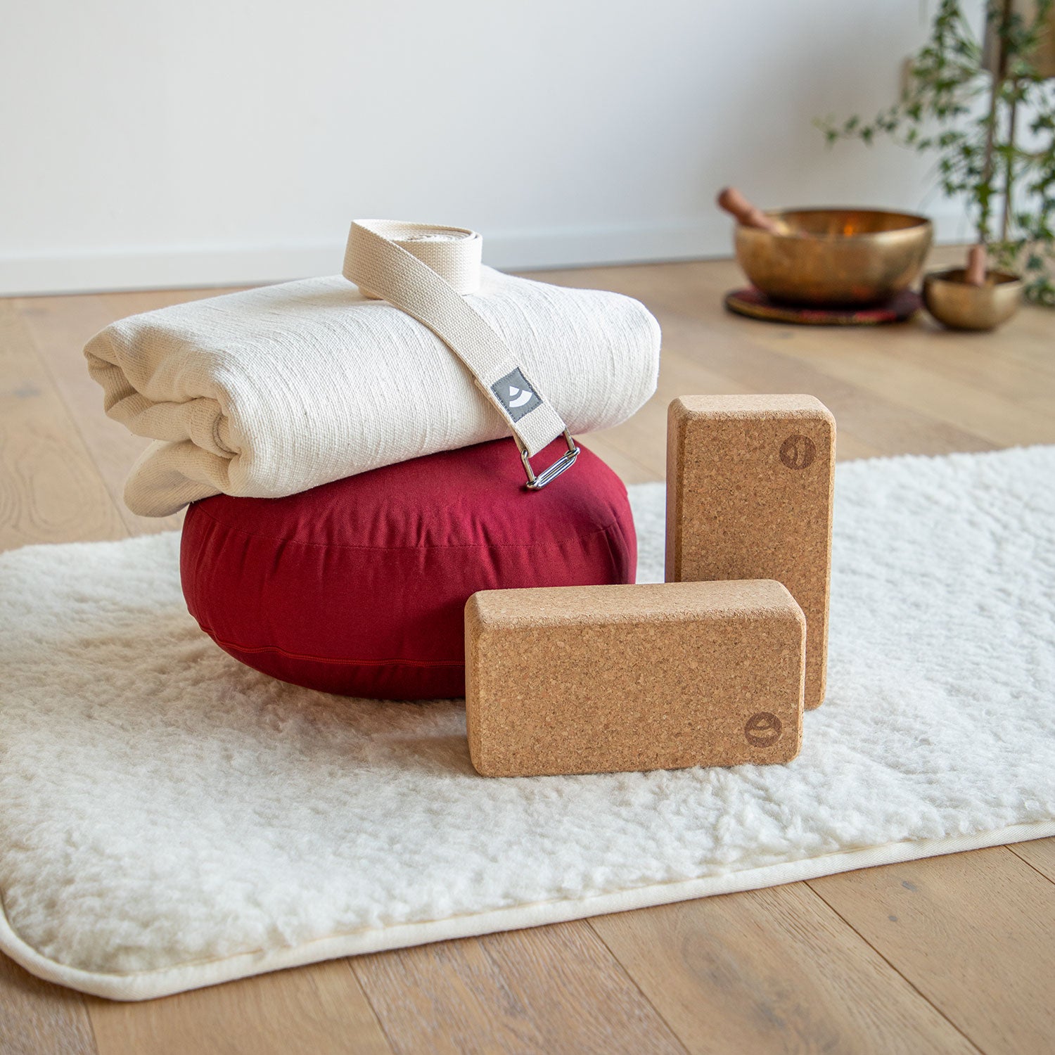 Lambswool yoga mat SURYA Premium (cotton edging)